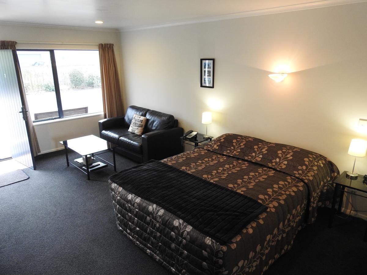Tudor Lodge Motel Hawera Exteriér fotografie