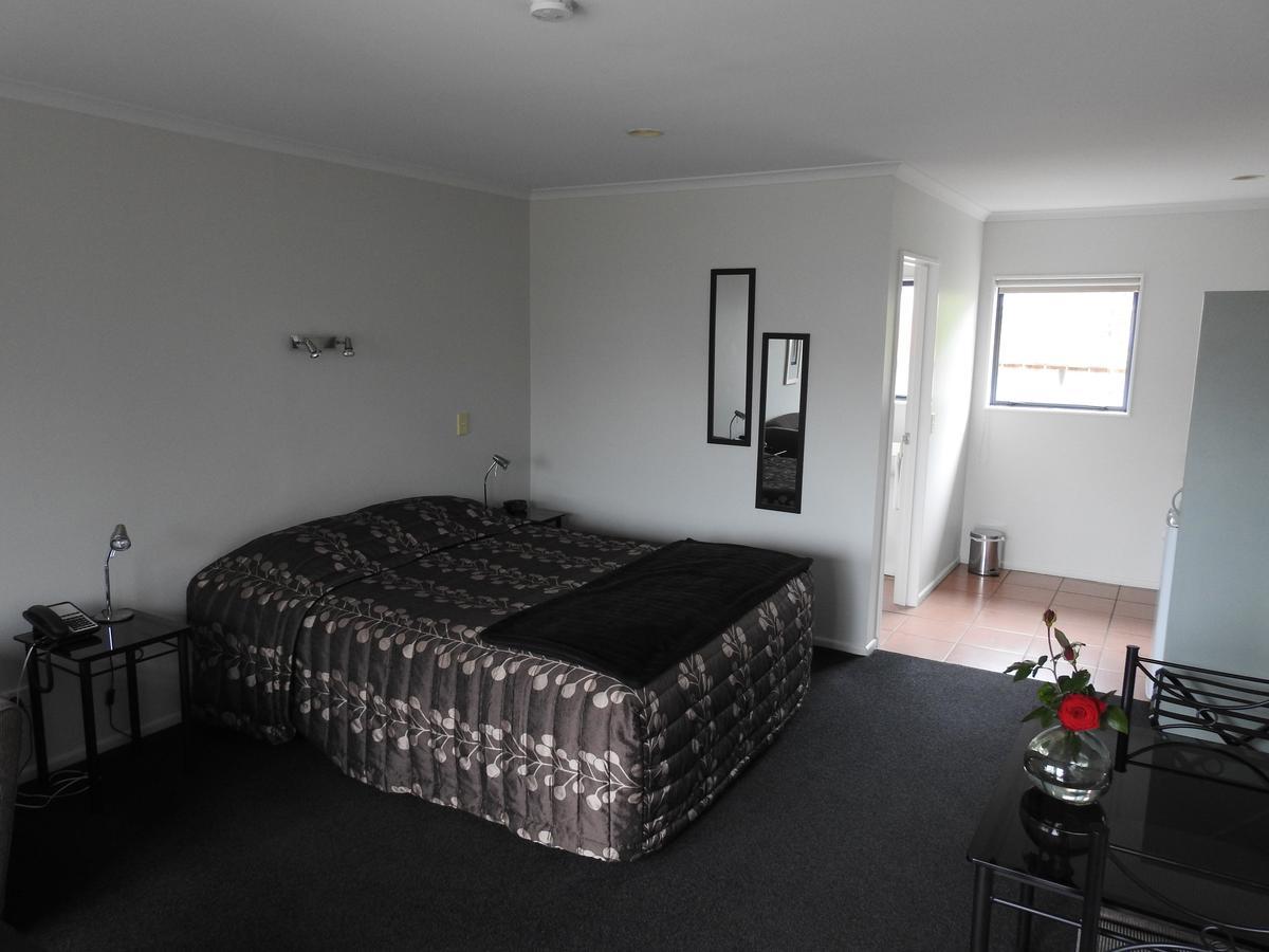 Tudor Lodge Motel Hawera Exteriér fotografie