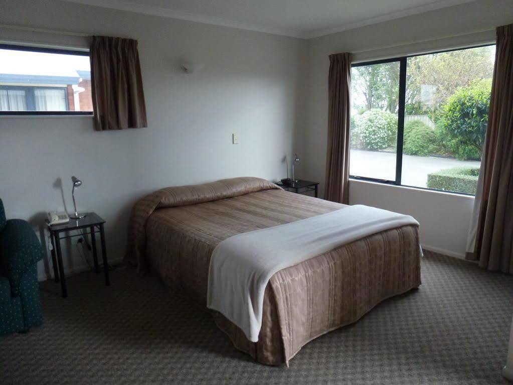 Tudor Lodge Motel Hawera Exteriér fotografie